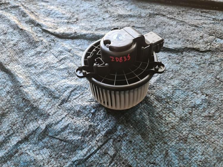 Мотор печки Сузуки Свифт в Темрюке 200180