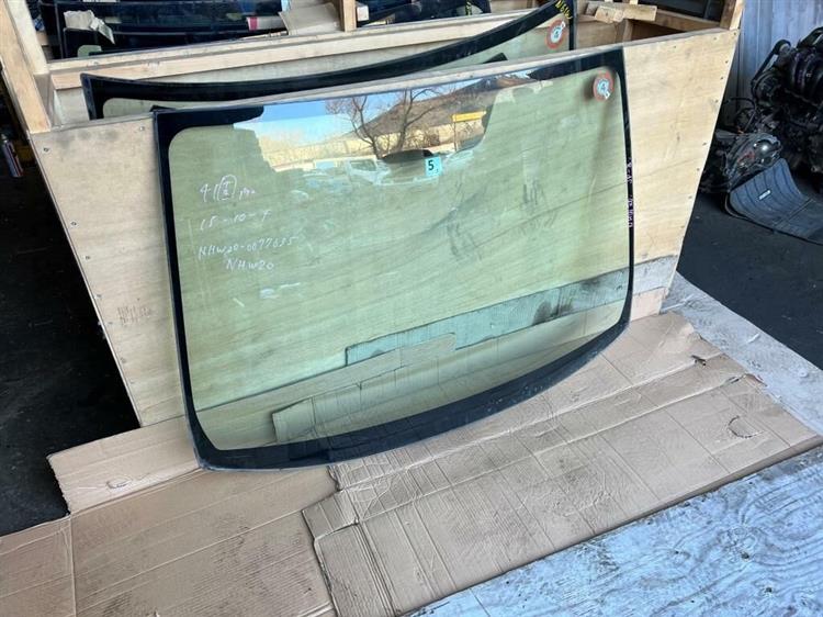 Лобовое стекло Тойота Приус в Темрюке 236521