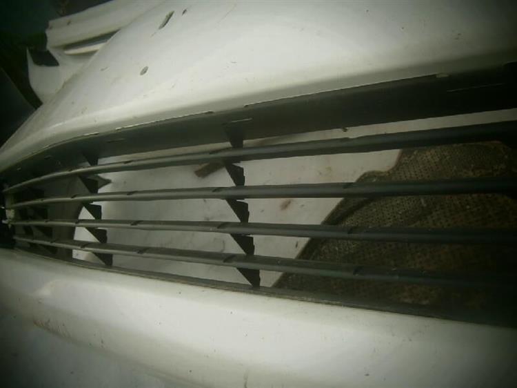 Решетка радиатора Тойота Приус в Темрюке 72763